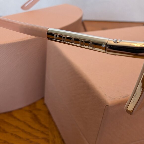 Prada Sunglasses: SPR59M in Pink - Picture 6 of 7
